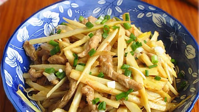 竹筍炒肉絲