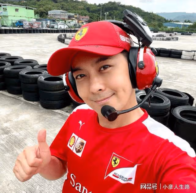 一天之內6個瓜:林志穎車禍臉部骨折,張鐵林剮蹭別車被拍不承認