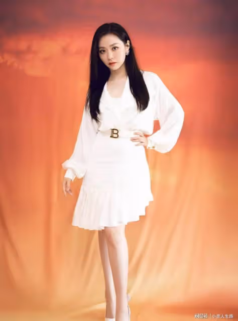 張靚穎:當年被前夫馮軻騙6億,離婚後越來越好