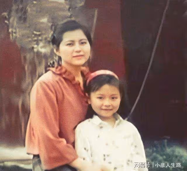 張靚穎:當年被前夫馮軻騙6億,離婚後越來越好