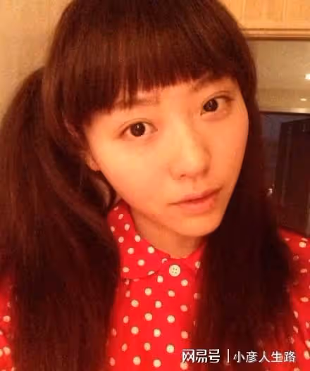 張靚穎:當年被前夫馮軻騙6億,離婚後越來越好
