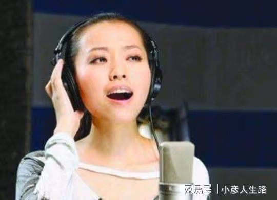 張靚穎：當年被前夫馮軻騙6億，離婚後越來越好