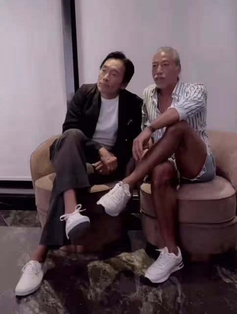 古惑仔張耀揚鄭浩南同框!前者頭髮花白顯老態,相差2歲似兩代人!