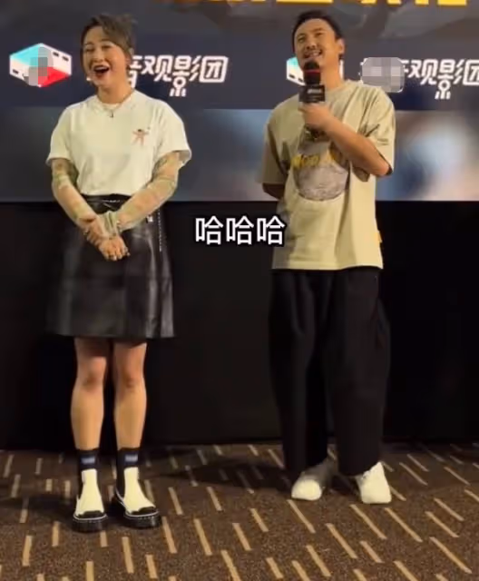 42歲沈騰暴瘦現身!留型男鬍鬚與馬麗互動親密,惹得女方老公喊話
