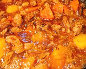 牛肉燉土豆