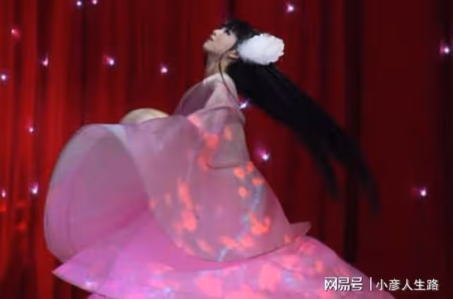 當年春晚有多紅，現在就有多落魄，這8位明星究竟走錯了哪一步？