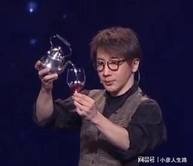當年春晚有多紅，現在就有多落魄，這8位明星究竟走錯了哪一步？