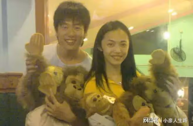 姚晨與凌瀟肅,10年「離婚大戰」,沒有一個是贏家