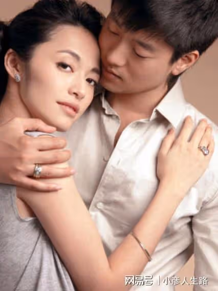 姚晨與凌瀟肅,10年「離婚大戰」,沒有一個是贏家