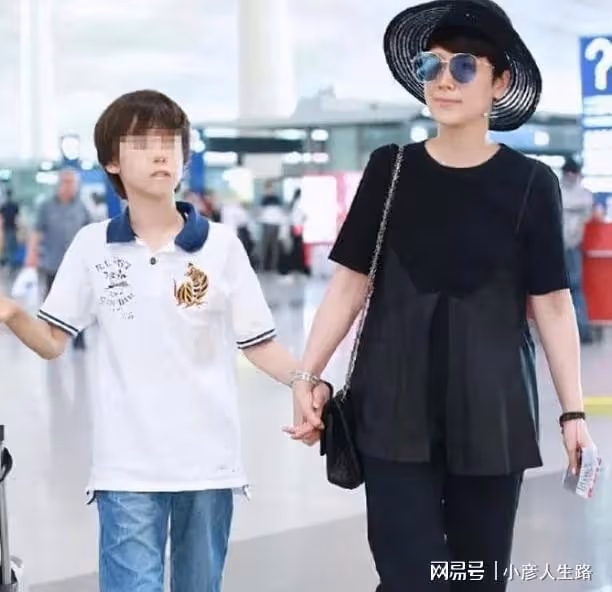 嫁給普通人的6位女星,個個幸福美滿,比嫁豪門更快樂