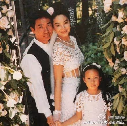 從排斥到接受!林青霞繼女告白「她是世上最棒的後媽」暖舉曝光 老公前妻也讚賞:「是100好女人」