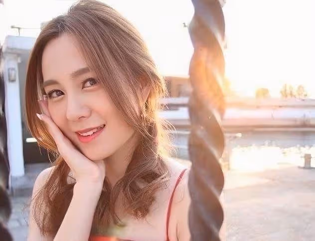 TVB前女星梁茵轉行做服務生!陷經濟困難淚崩,自曝存款已見底!