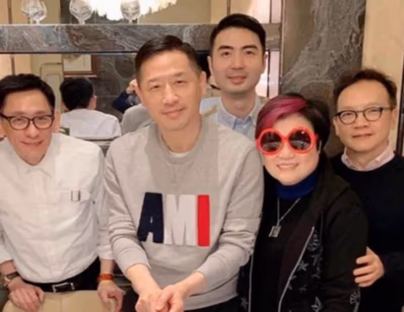 唐鶴德晚年生活太滋潤！繼承張國榮億萬遺產，豪宅套現凈賺5000萬，網友：提前退休