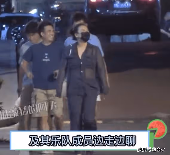 馬思純穿透視裝聚會 身形圓潤 這是又胖了?