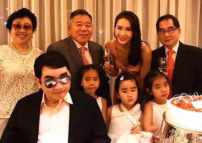 黎姿：嫁給殘疾丈夫，照顧癱瘓弟弟，她的生活幸福嗎？