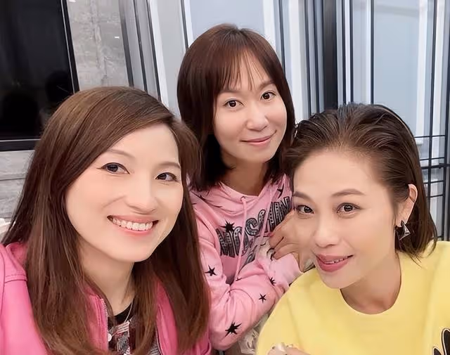50歲香港知名女星被曝將復出!棄影從商成過億富婆,至今仍未結婚