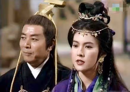 分手25年,再看李婉華吳鎮宇的相戀,才明白他們分手是最好的選擇