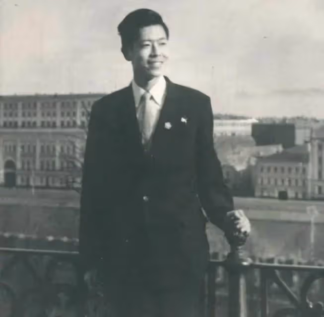鋼琴家劉詩昆:78歲娶小37歲嬌妻,81歲再得一女,如今還想生兒子,全網羨慕:真是老當益壯