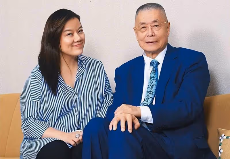 鋼琴家劉詩昆:78歲娶小37歲嬌妻,81歲再得一女,如今還想生兒子,全網羨慕:真是老當益壯