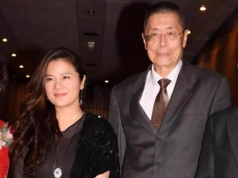 鋼琴家劉詩昆:78歲娶小37歲嬌妻,81歲再得一女,如今還想生兒子,全網羨慕:真是老當益壯