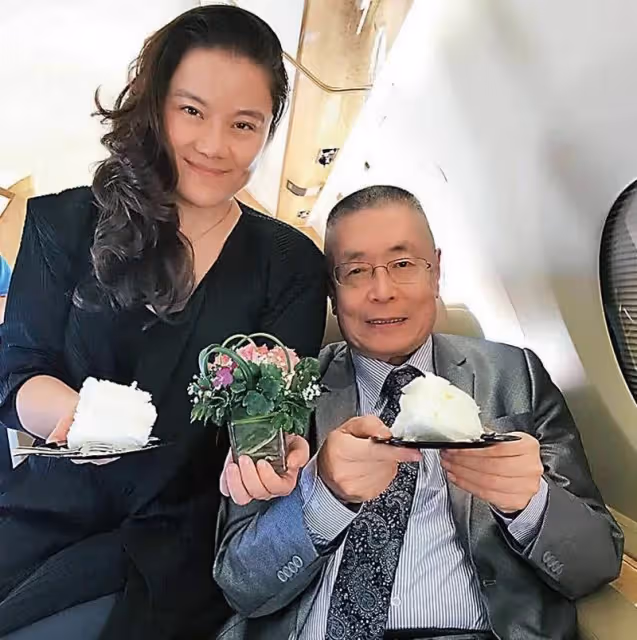 鋼琴家劉詩昆:78歲娶小37歲嬌妻,81歲再得一女,如今還想生兒子,全網羨慕:真是老當益壯