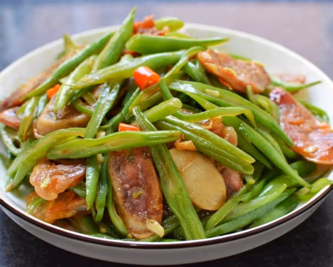 家常菜—四季豆炒臘腸