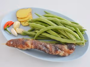 家常菜—四季豆炒臘腸