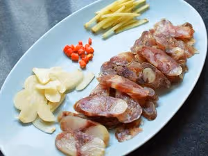 家常菜—四季豆炒臘腸
