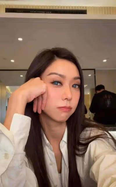 薛凱琪將衣服反穿引熱議!粉絲誤會其有意為之,真相揭開讓人心疼