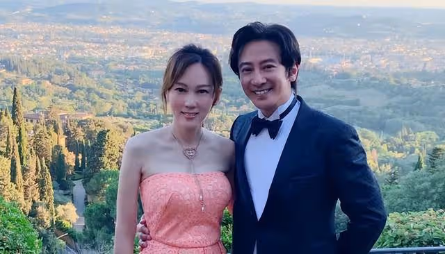 有心!香港知名男星攜妻現身廣州向醫護派飲品,做善心卻被指做秀