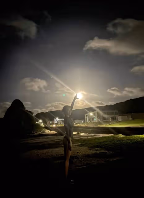 綠島打工換宿25天,謝忻當房務工清潔擺攤一手包擠上下舖,砍掉一切重來曝與男友下一步計畫