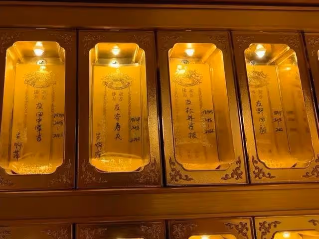 吳啊萍身份曝光,玄奘寺主持身份也曝出:985大學畢業,喜歡美容