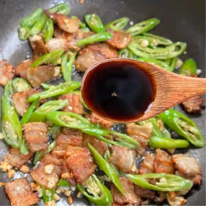 超下飯的辣椒炒肉