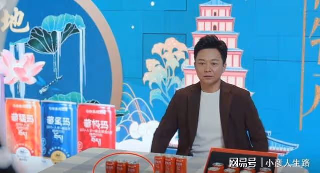 《張衛國的夏天》廣告太肆無忌憚了，大logo恨不得懟觀眾臉上