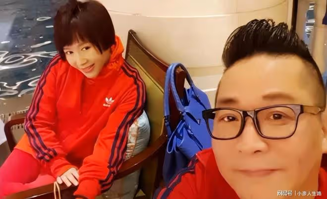 李春波一曲《小芳》成名,苦戀20年,最終娶到自己的初戀