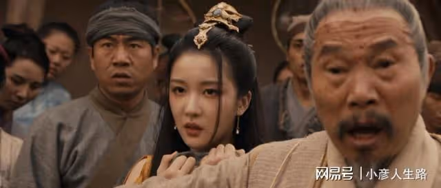 開播衝上榜單第一，《刀劍封魔》甩出王炸，姜大衛演技驚艷四座