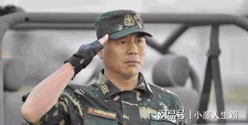 12年後再看侯勇,從百變戲骨到「老牛吃嫩草」,他到底經歷了啥?