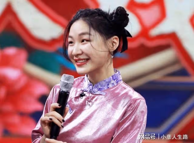 爆料:國民女明星招全能助理月薪3300,男頂流讓女助理手洗內衣