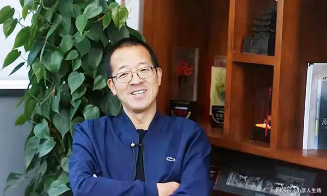 俞敏洪:為何要給母親下跪?他如何對待老年痴呆的母親?