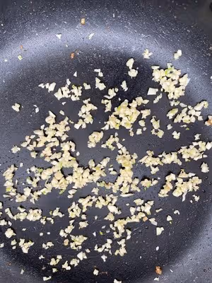 中餐吃出小蠻腰～青椒雞胸肉絲