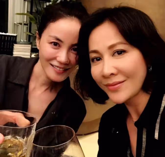 為什麼劉嘉玲這麼「牛」？看看她的資產和人脈，誰敢小瞧？