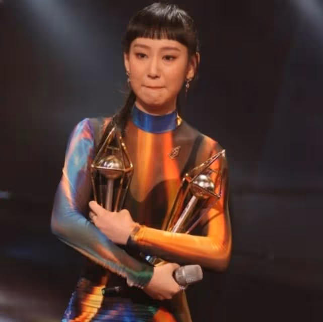 TVB辦首屆香港金曲頒獎禮 鄭欣宜奪歌后