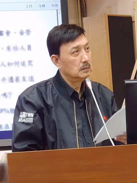 74歲余天驚傳中風住院　兒子余祥銓證實「半夜接到爸爸求救電話」
