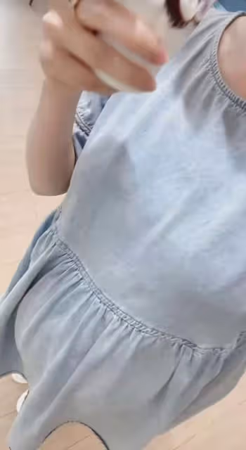 40歲美女主持人官宣結婚懷孕!挺大肚子吃冰淇淋,老公身份太神秘
