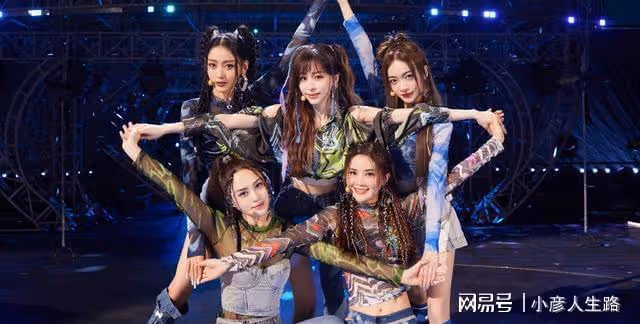 王心凌雙商在線,鄭秀妍果斷,譚維維懂得放權,3位隊長風格不同