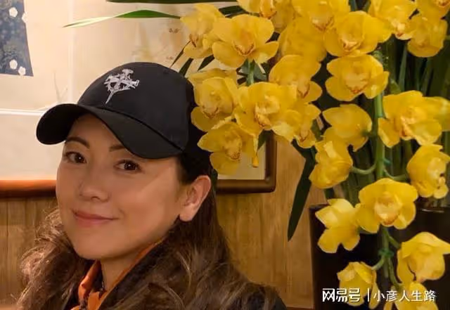 香港視後鄧萃雯:勇拼事業,有錯就改,她才是真正的大女主