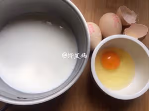 牛奶雞蛋羹