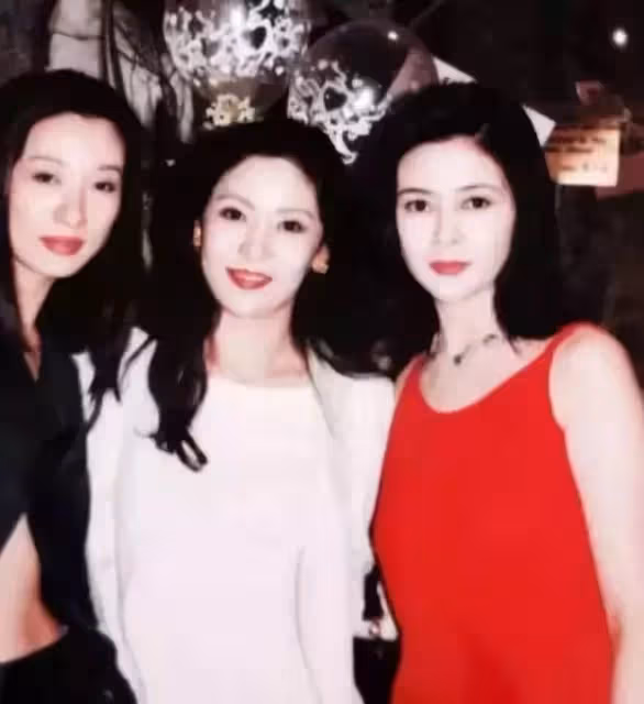 他71歲,身價千億、寵妻40年:好的婚姻,離不開江湖義氣!