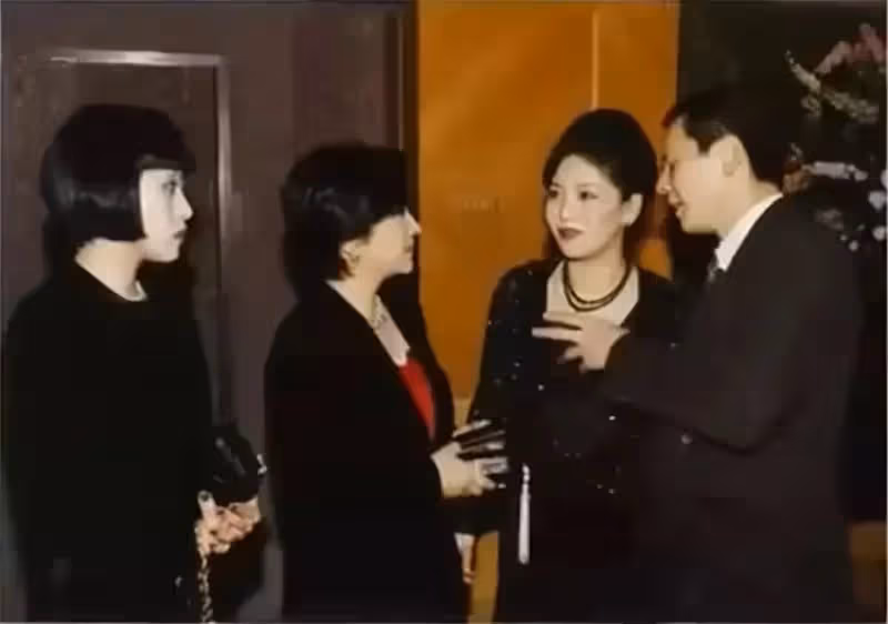他71歲,身價千億、寵妻40年:好的婚姻,離不開江湖義氣!