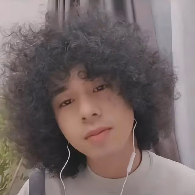 一夜爆紅!粵語新生代歌手內地人氣急升,曝獲知名品牌邀做代言人
